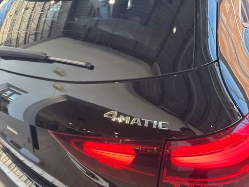 Certified 2025 Mercedes-Benz GLA 250 4MATIC image 10