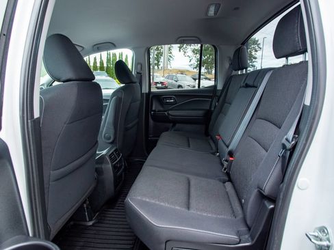 Certified 2022 Honda Ridgeline Sport image 9