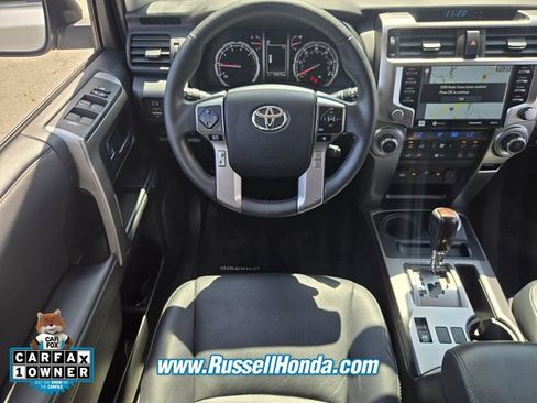 Used 2022 Toyota 4Runner Limited AWD/4WD image 10