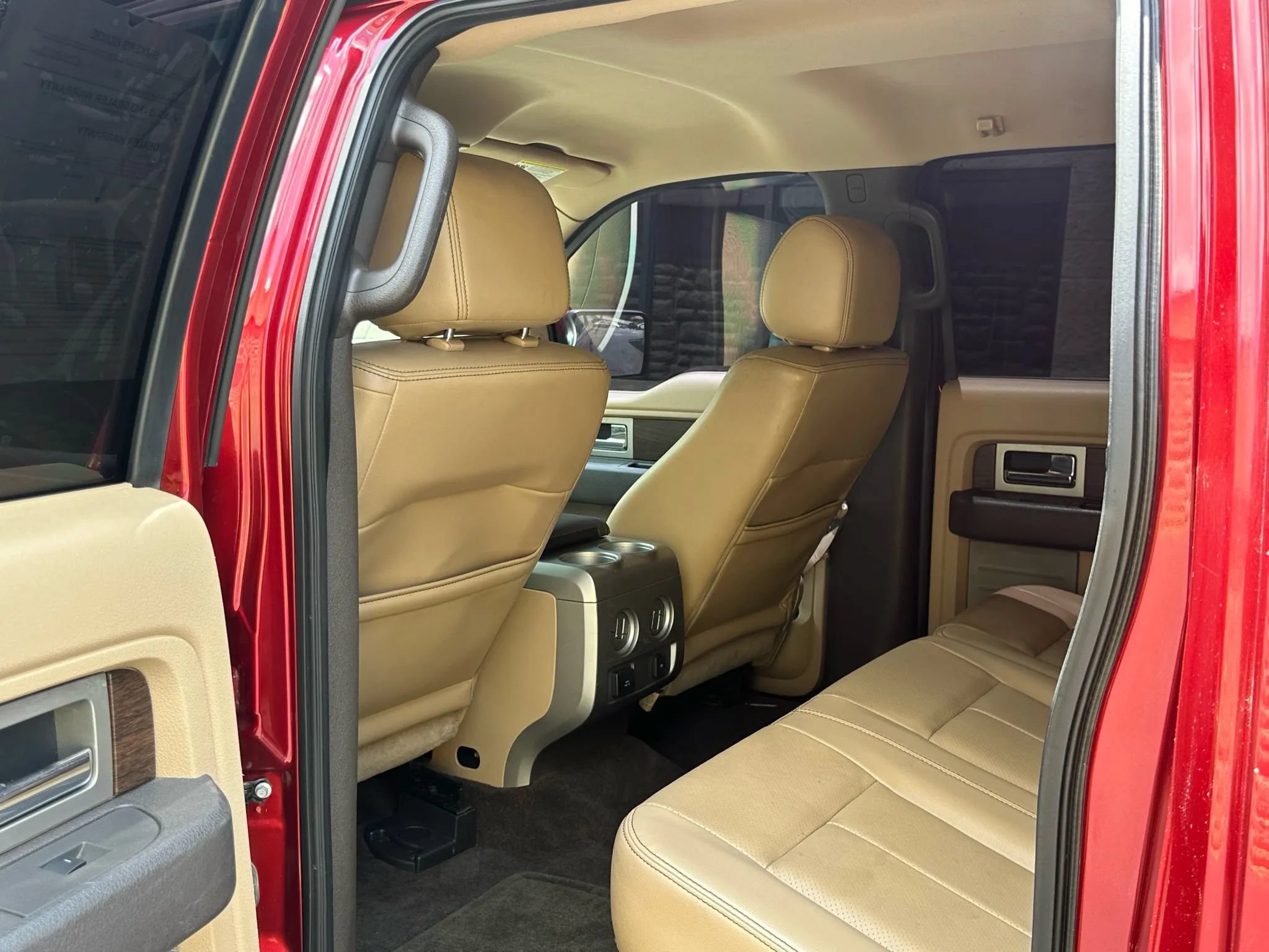 Used 2013 Ford F150 Lariat w/ Mid Equipment Group AWD/4WD image 30