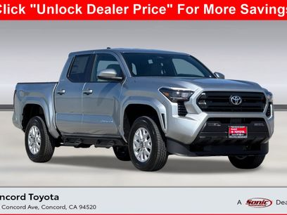 New 2025 Toyota Tacoma SR