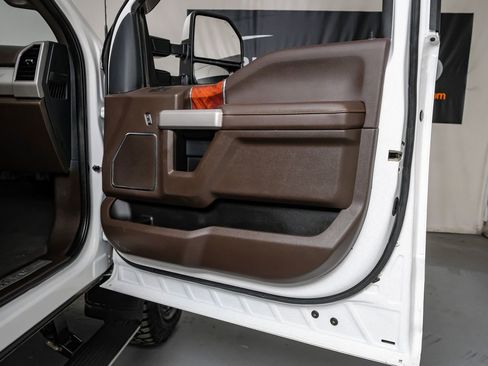 Used 2022 Ford F350 King Ranch w/ Tremor Off-Road Package image 55