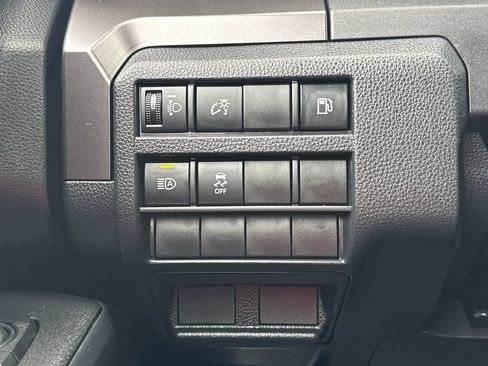 Used 2026 Toyota 4Runner SR5 AWD/4WD image 31