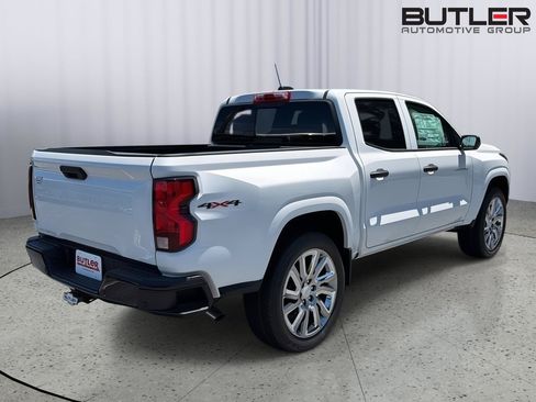 New 2026 Chevrolet Colorado W/T w/ Advanced Trailering Package AWD/4WD image 6