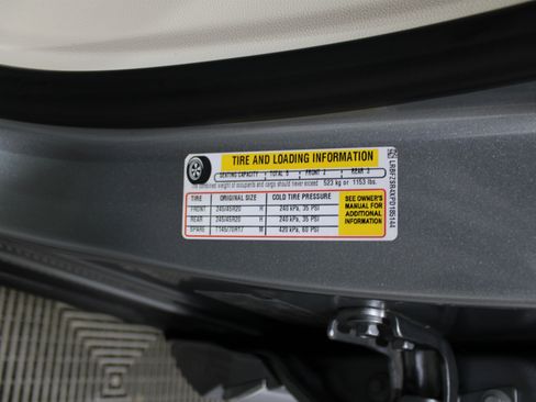 Used 2023 Buick Envision Avenir image 45