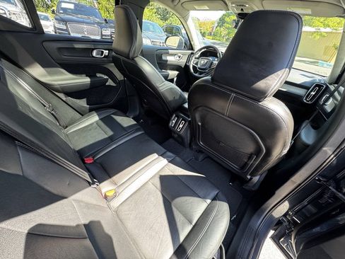 Used 2019 Volvo XC40 T5 Inscription AWD/4WD image 22