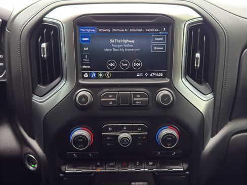 Used 2021 Chevrolet Silverado 1500 LT w/ LPO, Dark Essentials Package AWD/4WD image 25