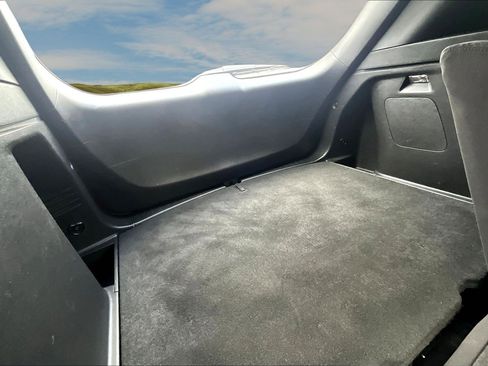 Used 2023 Chevrolet TrailBlazer RS w/ Convenience Package image 17