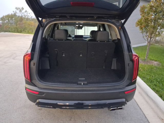 Certified 2021 Kia Telluride EX w/ EX Premium Package AWD/4WD image 5