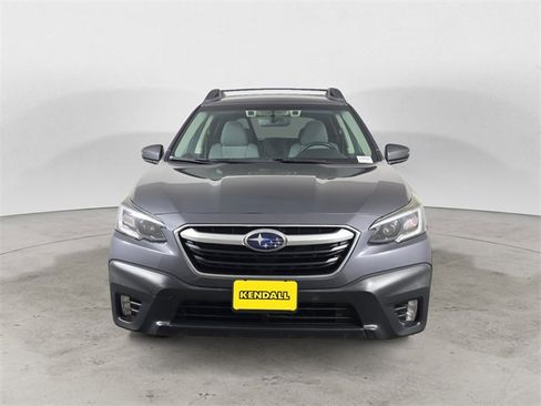 Used 2020 Subaru Outback Premium image 8