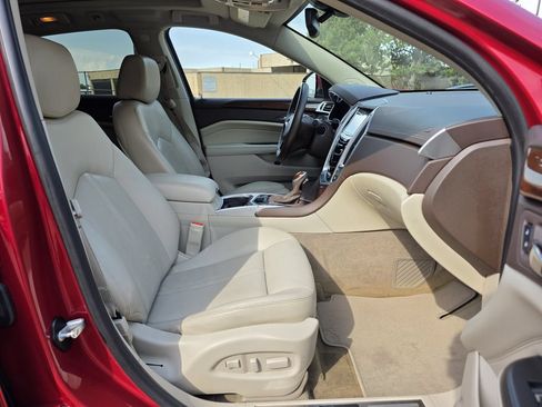 Used 2016 Cadillac SRX Luxury w/ Driver Awareness Package AWD/4WD image 22
