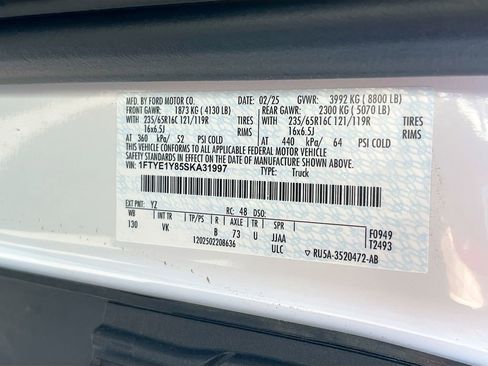 Used 2025 Ford Transit 150 Low Roof RWD image 30