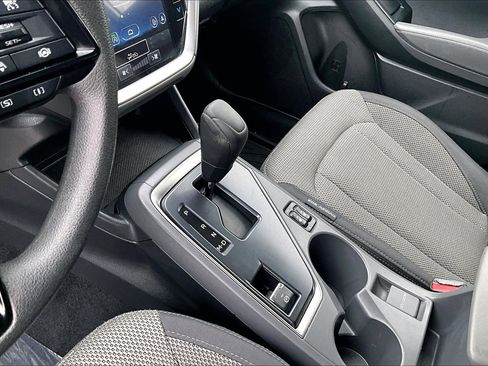Used 2024 Subaru Crosstrek 2.0i Premium image 15