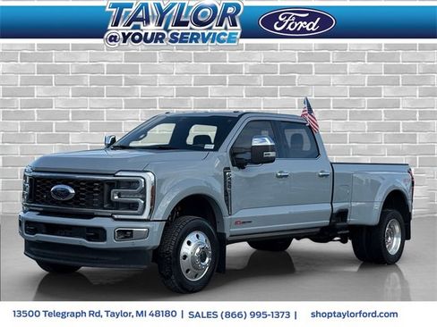 Used 2025 Ford F450 Platinum w/ Platinum Plus Package image 1