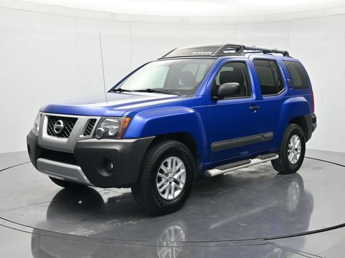 Used 2015 Nissan Xterra S w/ Value Package RWD image 1