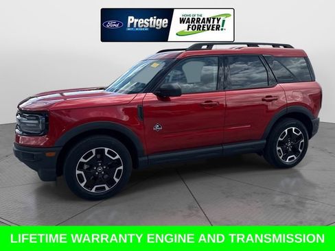 Used 2023 Ford Bronco Sport Outer Banks w/ Tech Package AWD/4WD image 8