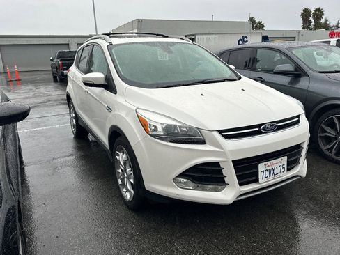 Used 2014 Ford Escape Titanium w/ Equipment Group 401A image 2