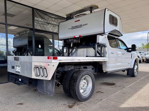 Used 2019 Ford F450 Platinum w/ Platinum Ultimate Package AWD/4WD image 4