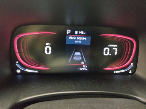 Used 2023 Kia Soul LX w/ LX Technology Package FWD image 23