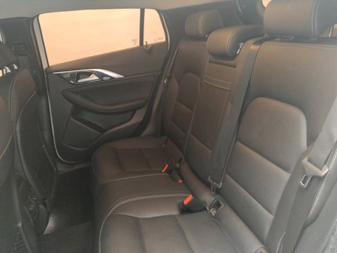 Used 2017 INFINITI QX30 Premium w/ Technology Package image 18