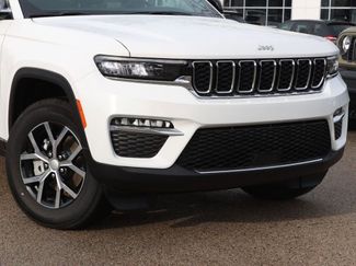 New 2025 Jeep Grand Cherokee Limited w/ MOPAR Finishing Package video 2