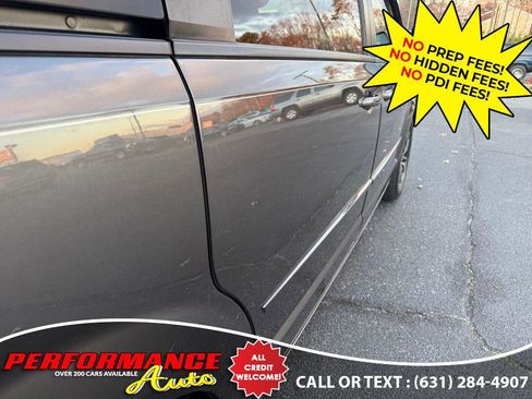 Used 2017 Dodge Grand Caravan SE image 14