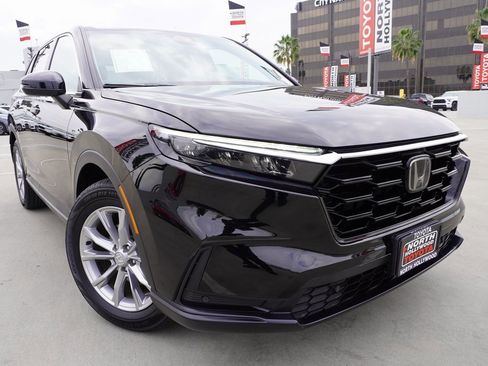 Used 2023 Honda CR-V EX-L image 2