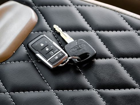 Used 2002 Ford Excursion Limited image 53