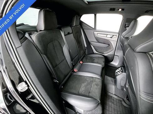 Certified 2023 Volvo XC40 Recharge Plus AWD/4WD image 35