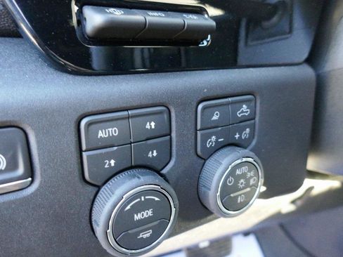 New 2026 Chevrolet Silverado 2500 ZR2 w/ LPO, Dark Essentials Package image 18