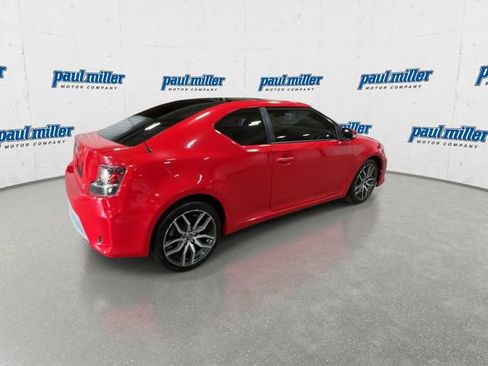 Used 2014 Scion tC FWD image 11