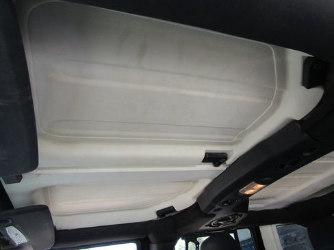 Used 2011 Jeep Wrangler Unlimited Sport w/ PWR Convenience Group AWD/4WD image 10