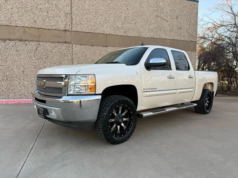 Used 2013 Chevrolet Silverado 1500 LT w/ All-Star Edition image 2