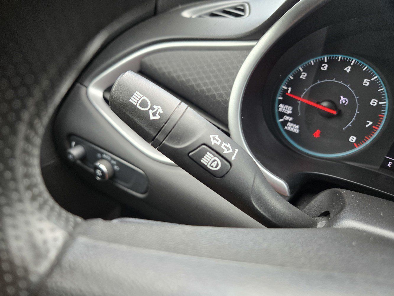 Used 2025 Chevrolet Malibu LT FWD image 20