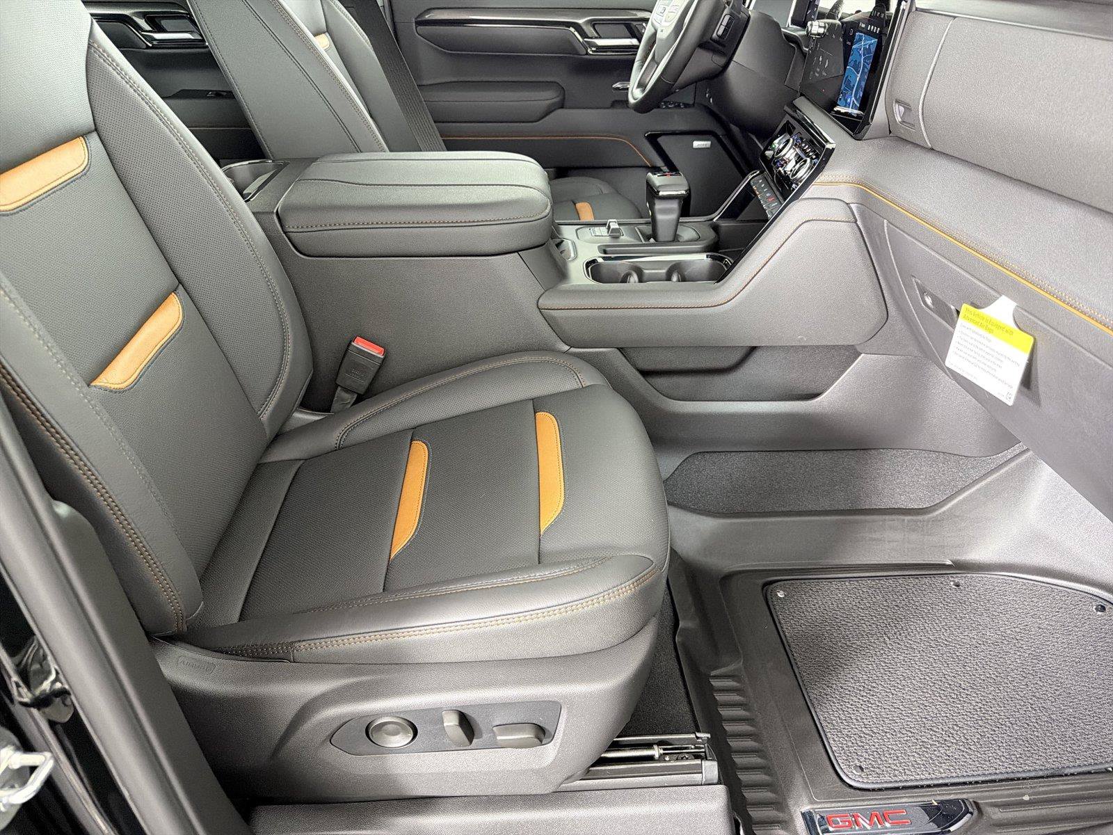 New 2026 GMC Sierra 1500 AT4 w/ AT4 Premium Package AWD/4WD image 11