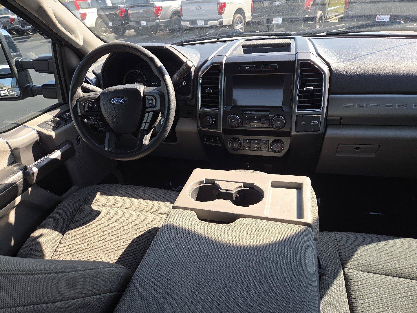 Used 2022 Ford F250 XLT w/ XLT Premium Package AWD/4WD image 22