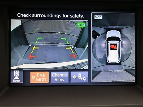 Used 2020 Nissan Armada Platinum w/ Captain's Chairs Package AWD/4WD image 8