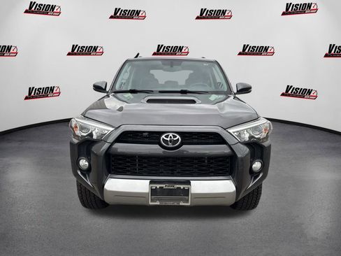 Used 2018 Toyota 4Runner TRD Off-Road Premium image 2