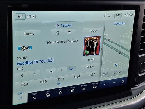 Used 2022 Ford F150 Lariat w/ Tow Technology Package image 17