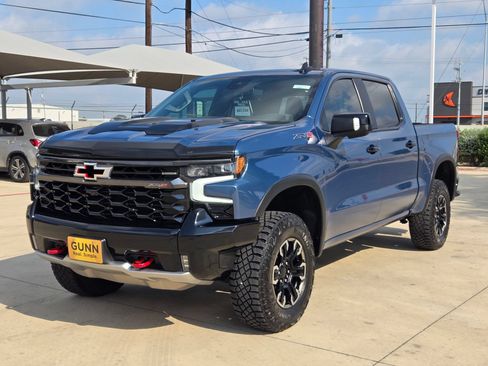 Certified 2024 Chevrolet Silverado 1500 ZR2 AWD/4WD image 3