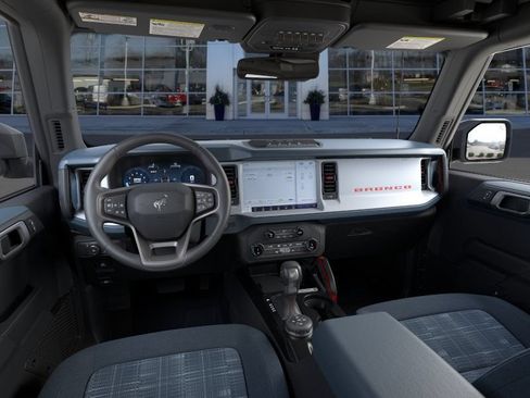 New 2026 Ford Bronco Heritage Edition AWD/4WD image 9