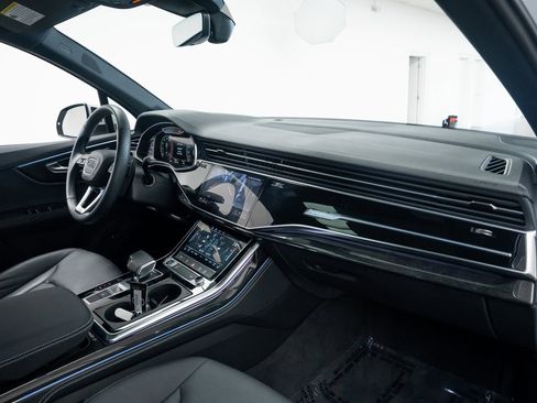 Used 2025 Audi Q7 3.0T Premium Plus w/ Premium Plus Package image 27