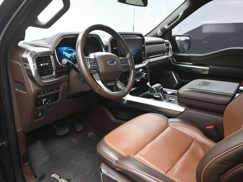 Used 2023 Ford F150 King Ranch w/ Equipment Group 601A High AWD/4WD image 19