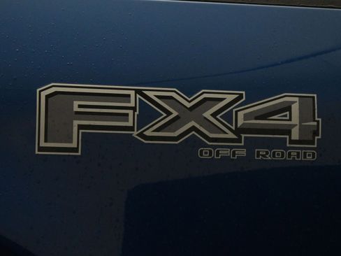 Used 2025 Ford F150 Lariat w/ FX4 Off-Road Package AWD/4WD image 11