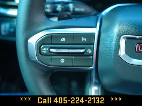 Used 2026 GMC Acadia Elevation w/ Elevation Premium Package AWD/4WD image 31
