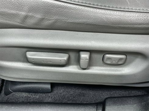 Used 2019 Honda Pilot Touring image 13