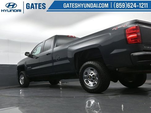 Used 2017 Chevrolet Silverado 2500 W/T image 43