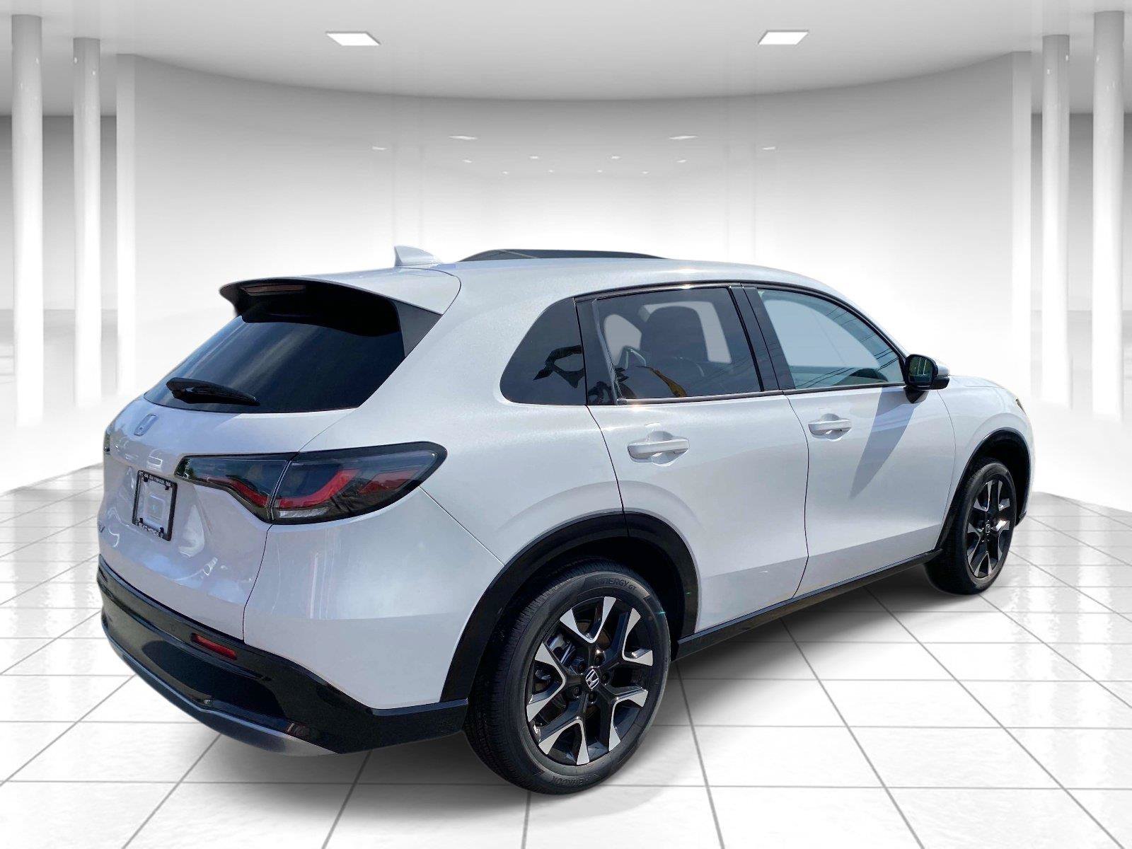 New 2027 Honda HR-V EX-L image 3