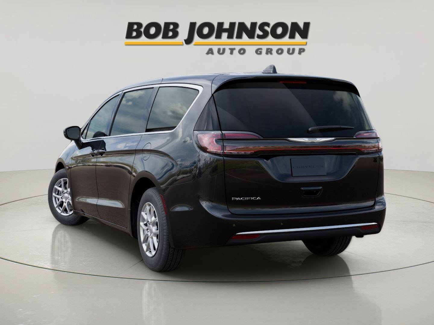 New 2025 Chrysler Pacifica Select FWD image 5