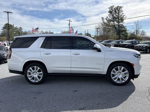 Used 2022 Chevrolet Tahoe High Country image 11